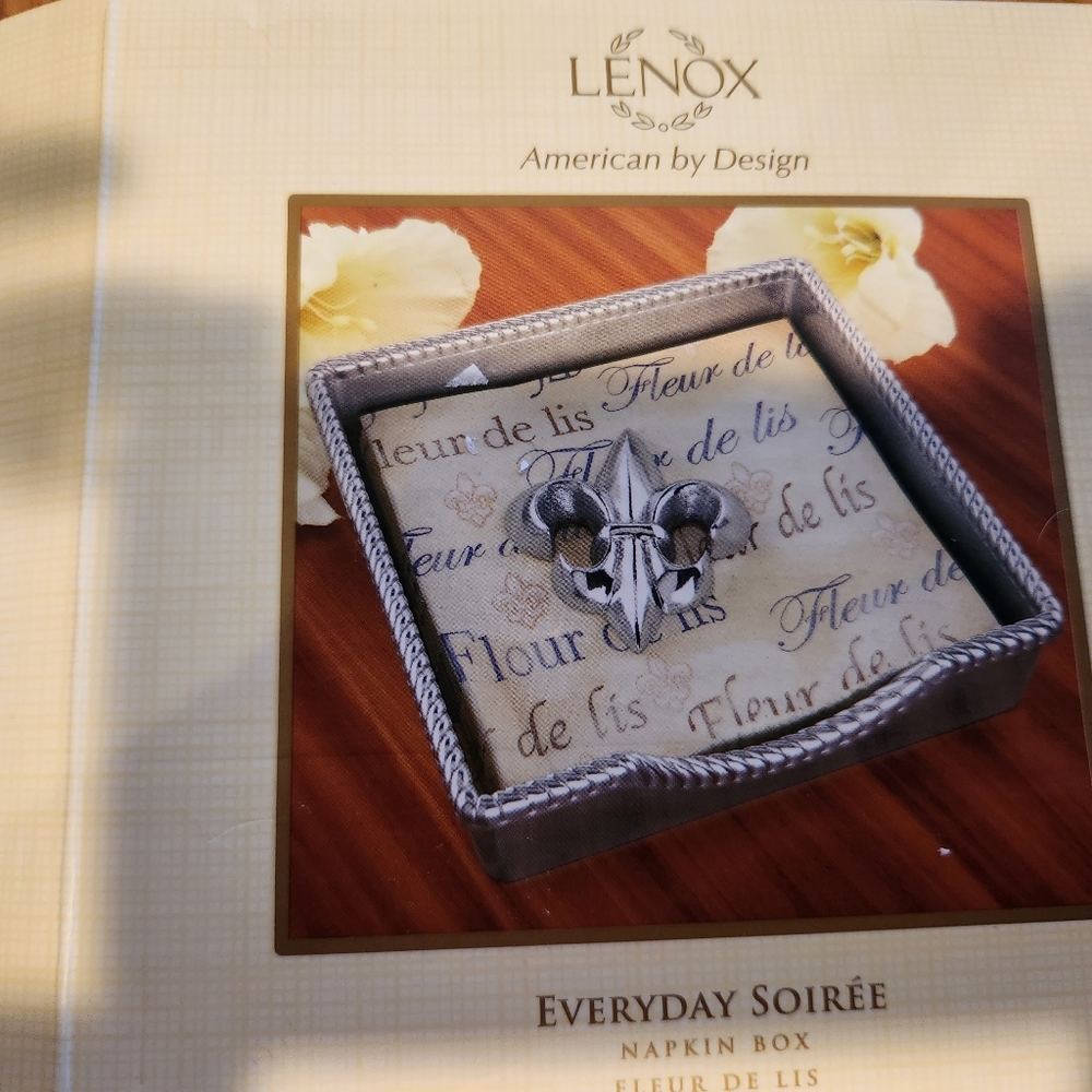 LENOX EveryDay Soiree Napkin Box Fleur de Lis w/ Weight Original Box & Paperwork
